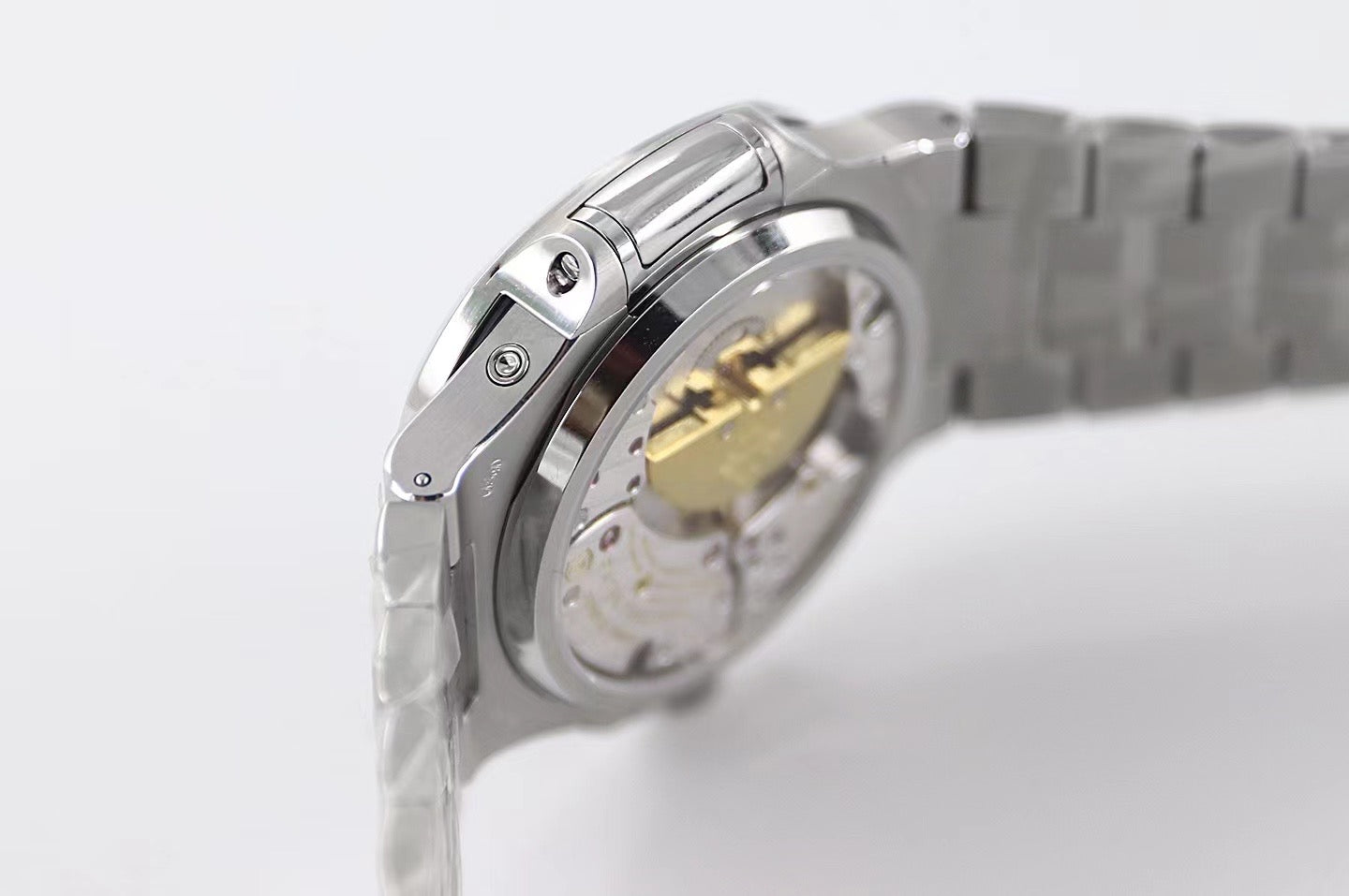Top Clone 1:1 Swiss replica Patek Philippe Nautilus 5740/1 - IP Empire Replica Watches